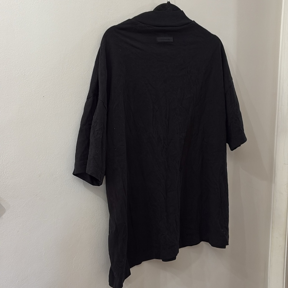 Essentials Fear of God men’s small Black Short Sleeve Tee - high neck - Picture 7 of 7